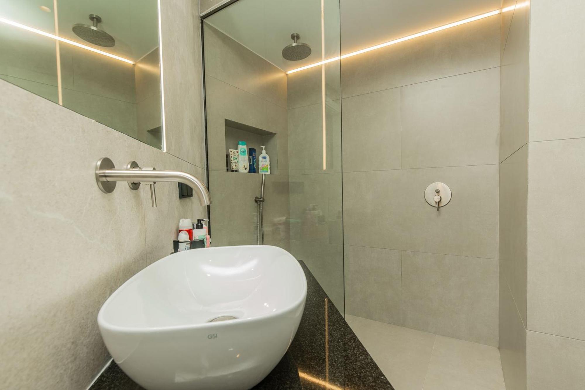 Luxury Sea View Retreat Salonic